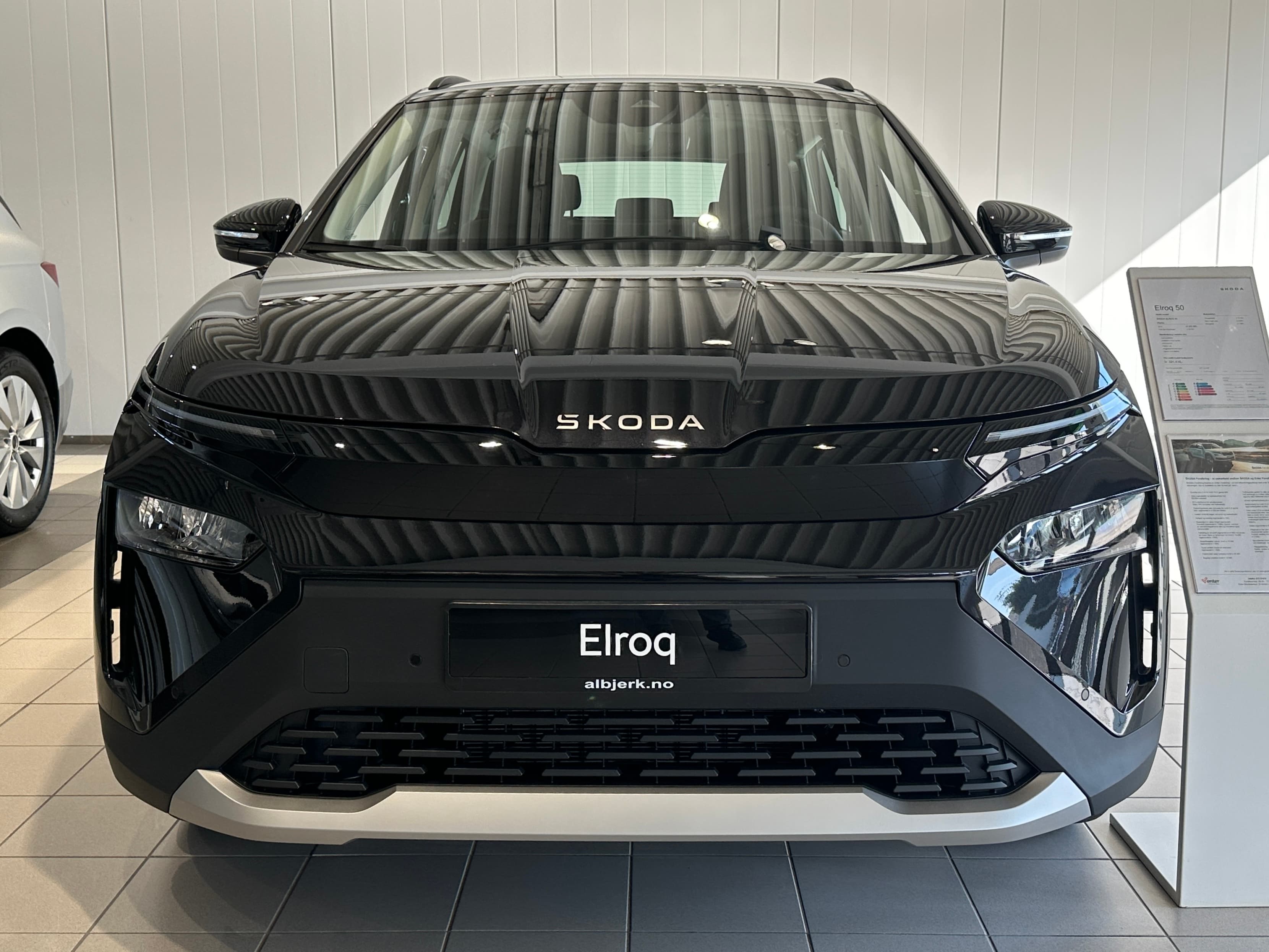 Skoda Elroq set forfra